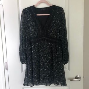 Zara floral dress with lace detailing